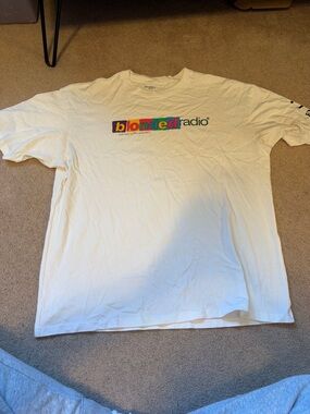 Graphic Tee - White Crewneck
